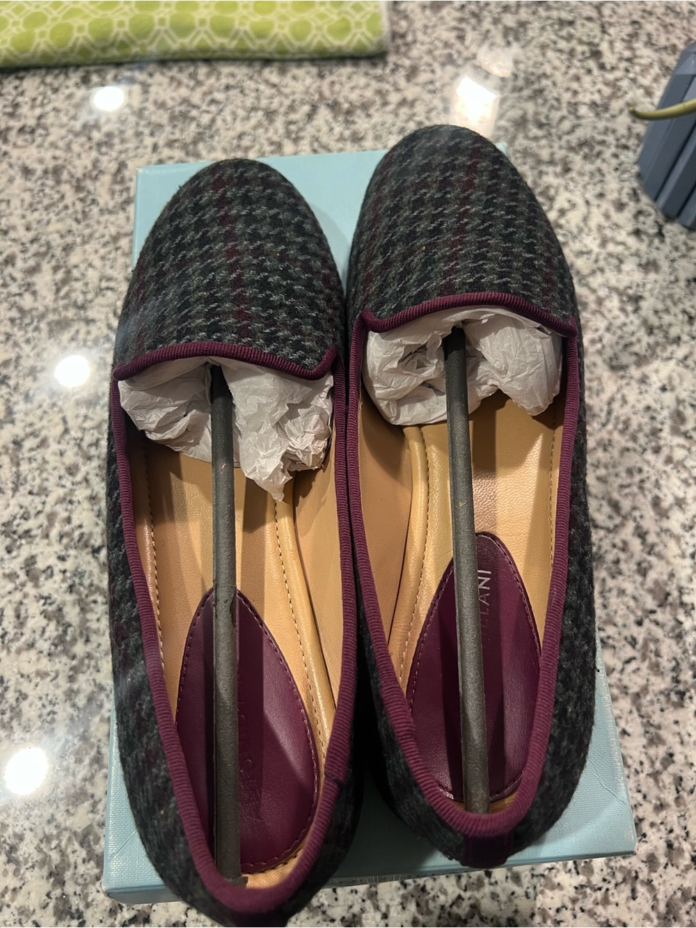 ANTONIO MELANI Gray Houndstooth Flats with Plum Trim